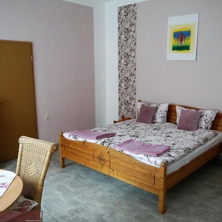 Pension Paetau Schonberg  Экстерьер фото